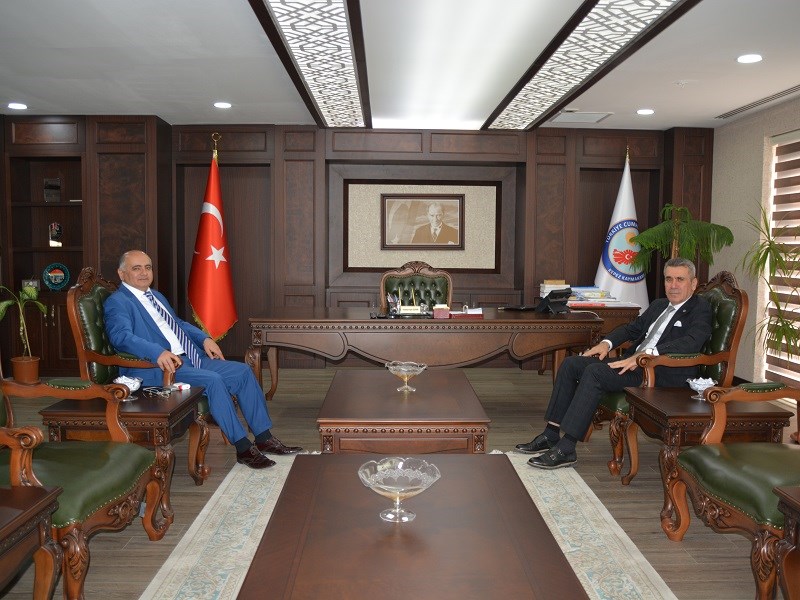 Antalya Vali Yardımcısı Yalçın Sezgin